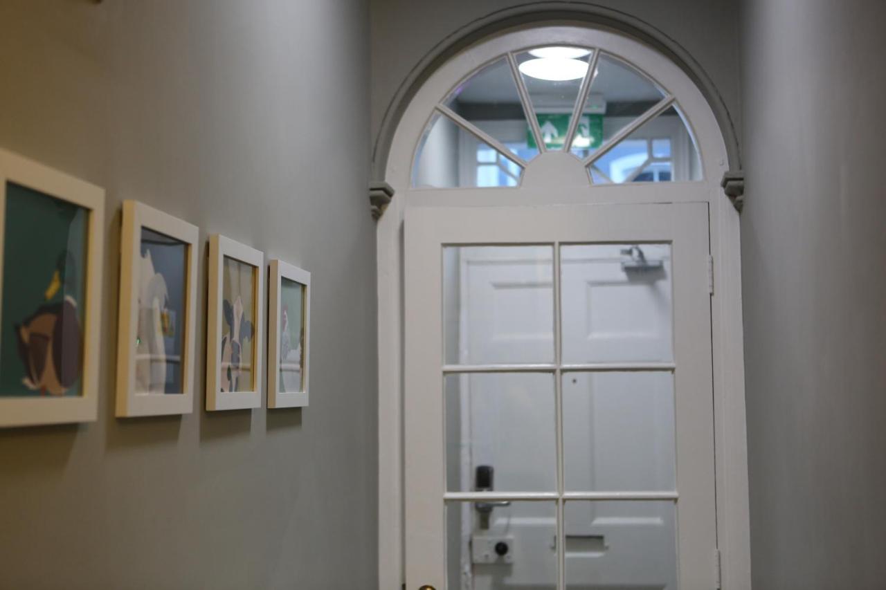 No 12 - Stunning Self Check-In Apartments In Worcester Centre Εξωτερικό φωτογραφία
